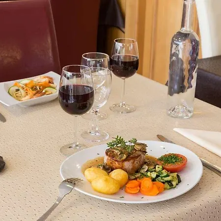 The Originals City, Du Faucigny, Cluses Ouest Hotel 3*