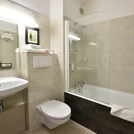 The Originals City, Du Faucigny, Cluses Ouest 3* Scionzier